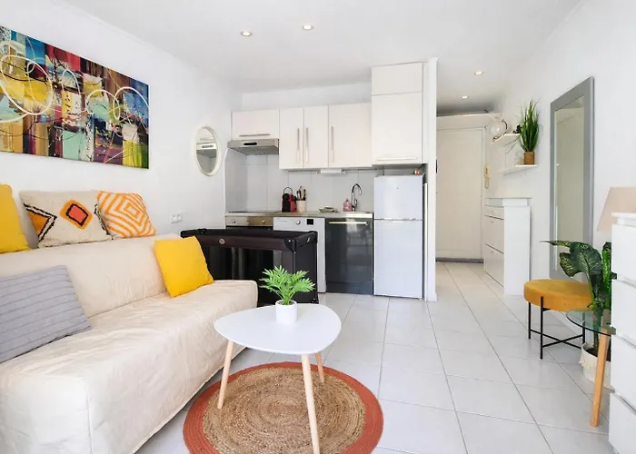 Croisette, With Garden, Air Conditioning