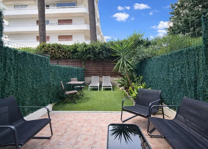 Daire Croisette, With Garden, Air Conditioning